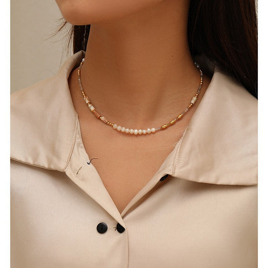 Pearl Necklace with natural stones choker